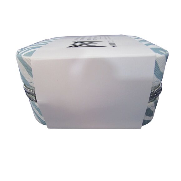 Milly Traveling Jewelry Case Blue White Zebra Print Zipper Closure Compact Size - Picture 6 of 8